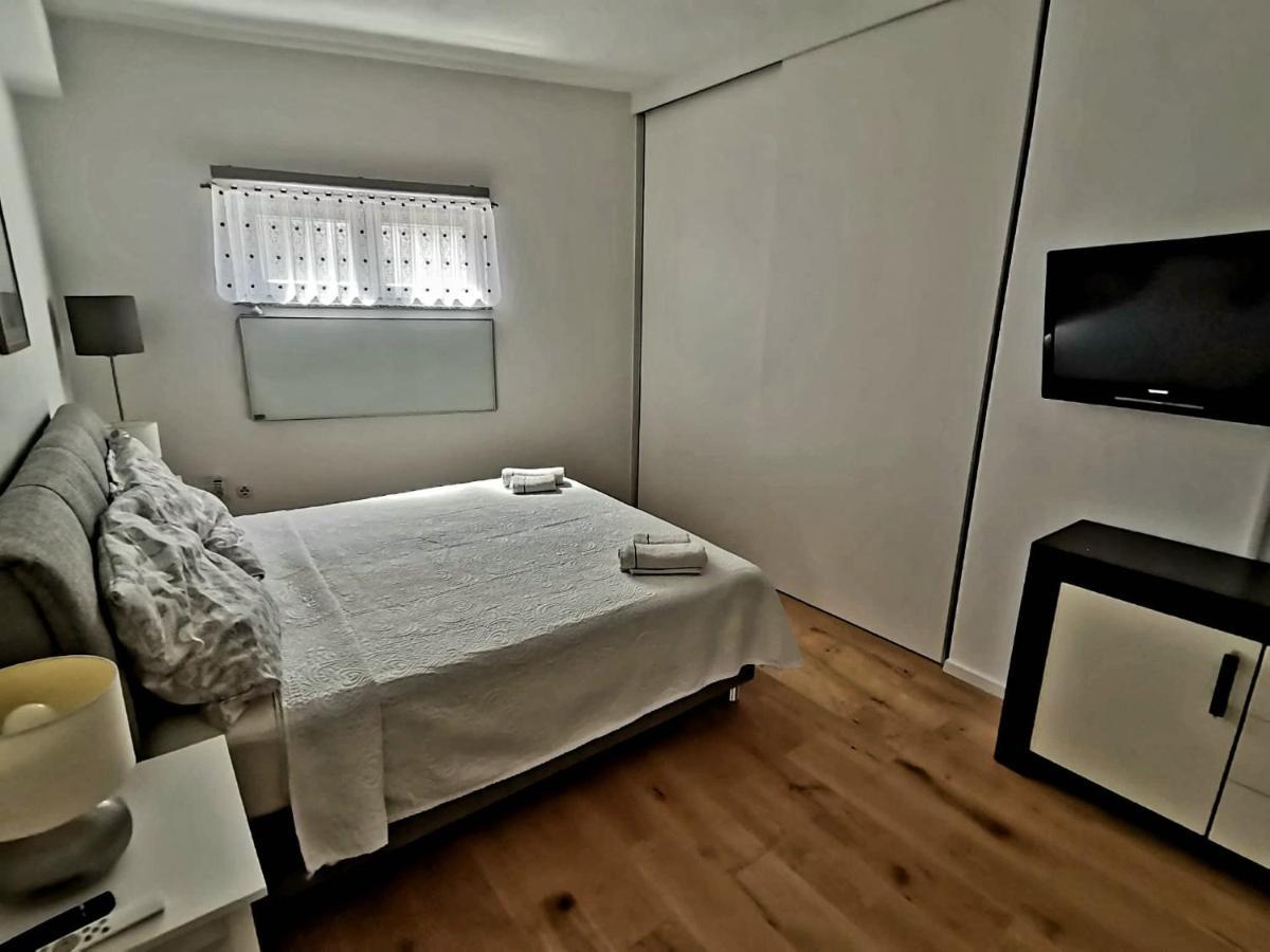 Apartment Grazia Pula Exterior foto